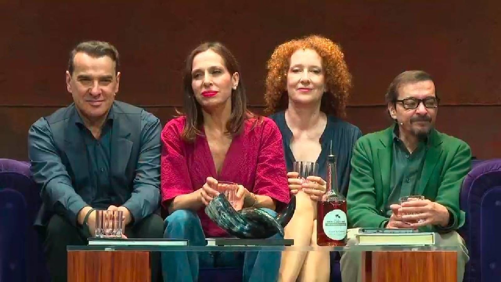 El Teatro Alcázar estrena 'Un dios salvaje', una "carnicería verbal" de todos contra todos