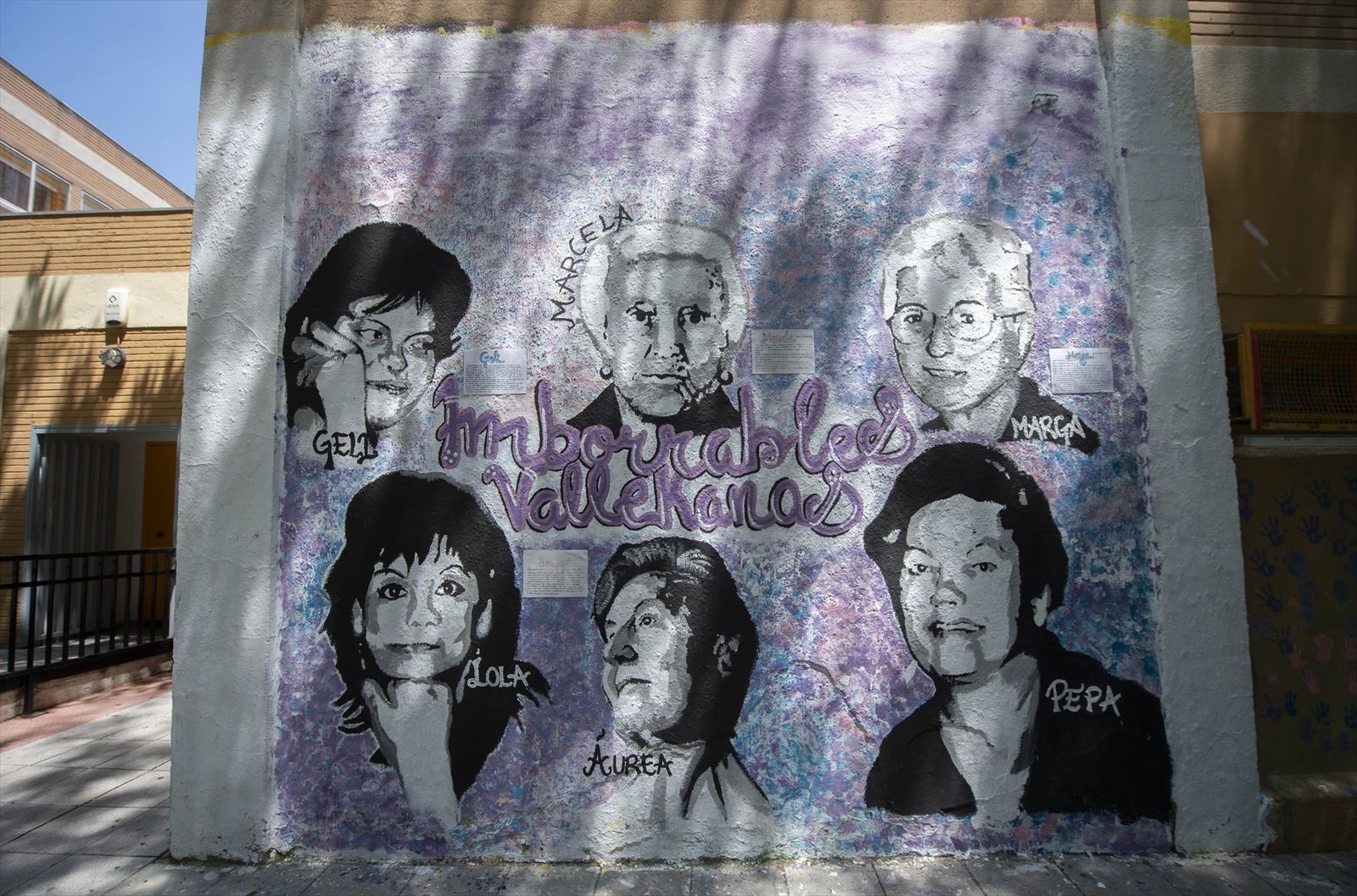 Mural de las 'Imborrables Vallekanas', en el CEIP Honduras, en Villa de Vallecas