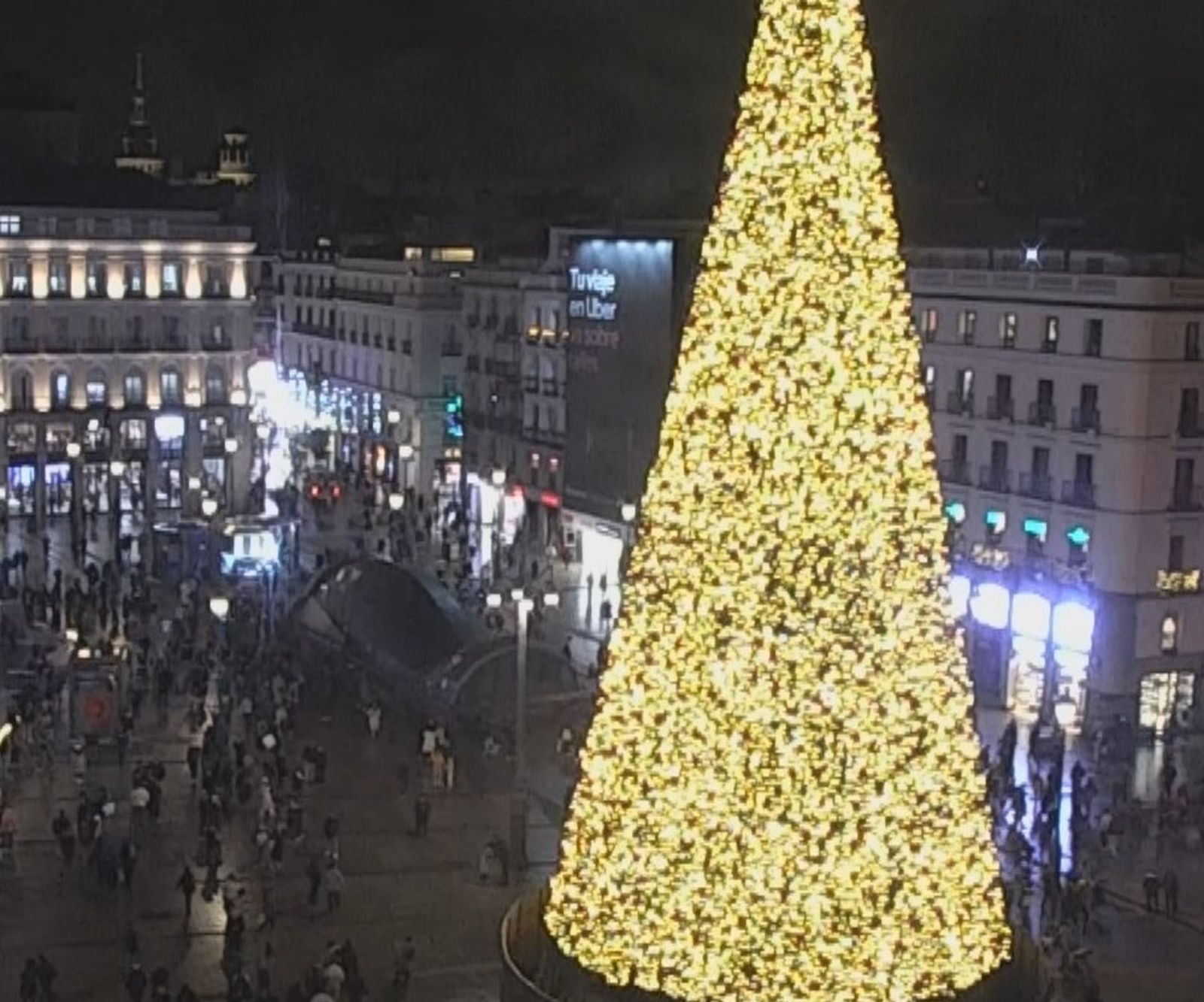 La Puerta del Sol con la iluminación navideña