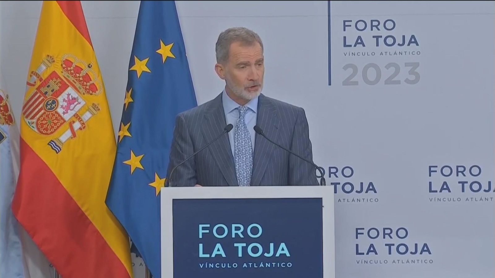Felipe VI defiende el optimismo en el Foro La Toja como  medida para avanzar hacia sociedades "libres y prósperas"