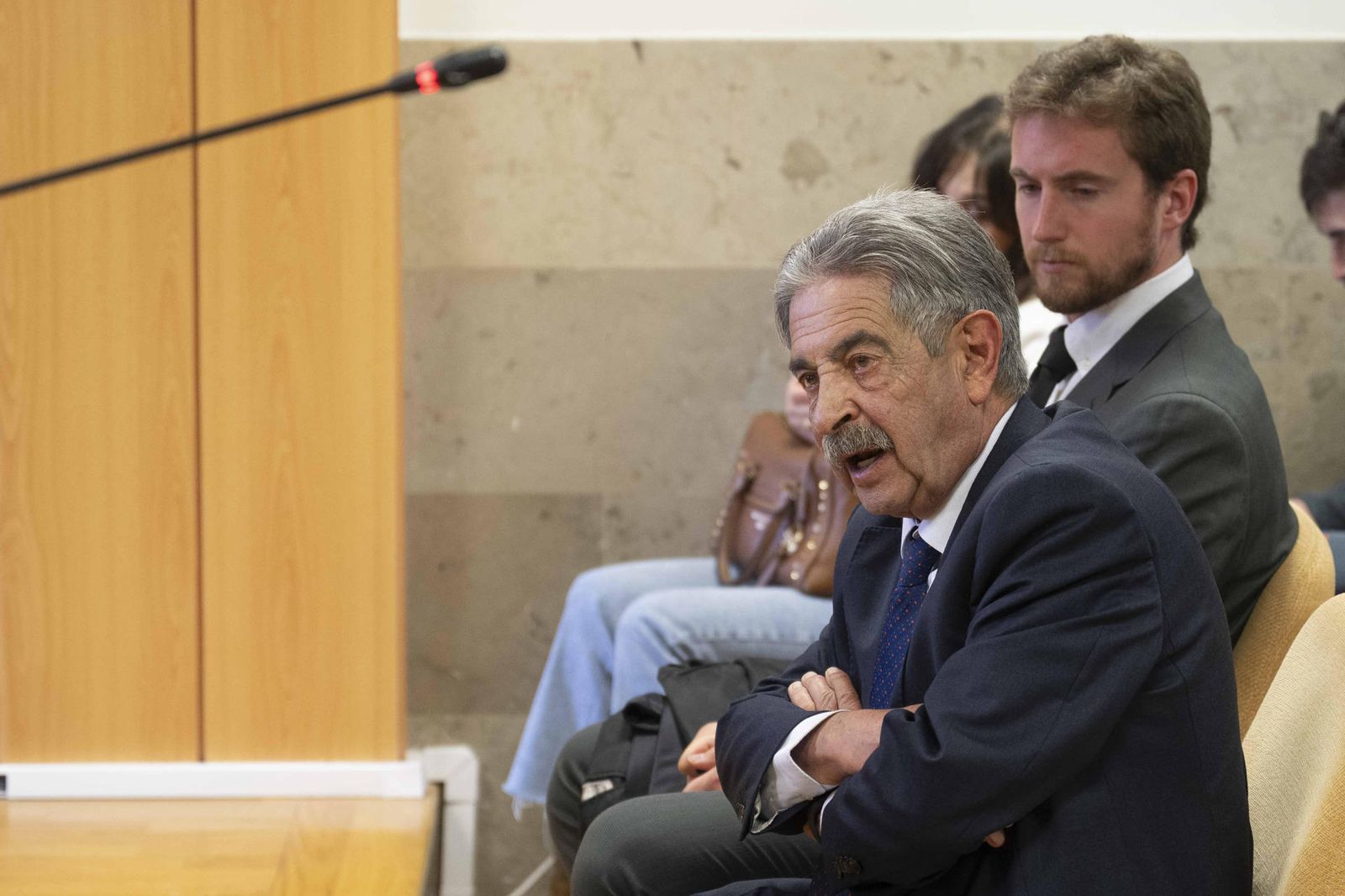 El expresidente cántabro Miguel Ángel Revilla, en el acto de conciliación con el rey Juan Carlos I