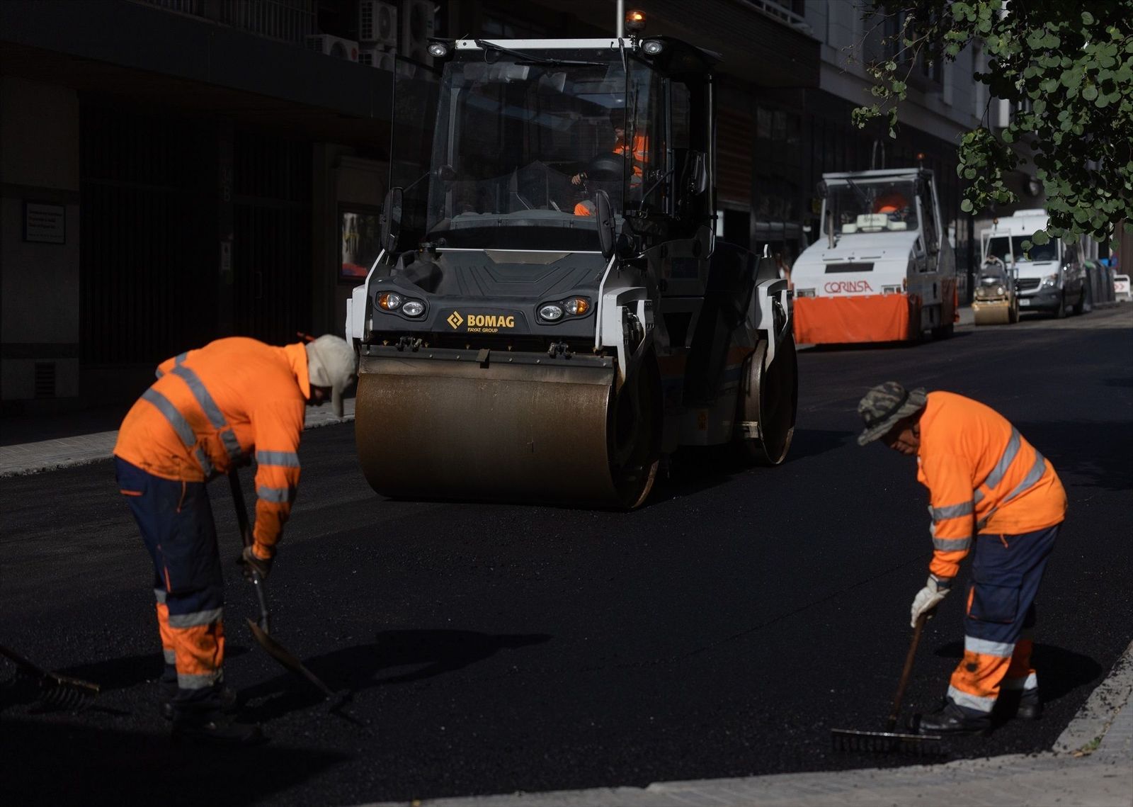 El Ayuntamiento de Madrid amplía la Operación Asfalto a 111 nuevas calles