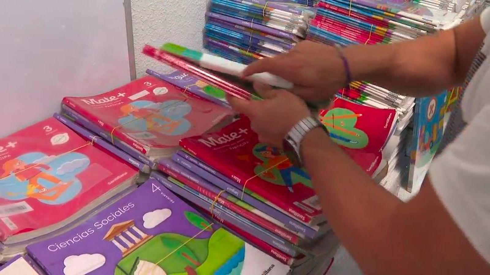 La Comunidad de Madrid facilitará 520.000 libros de manera gratuita en la 'vuelta al cole'
