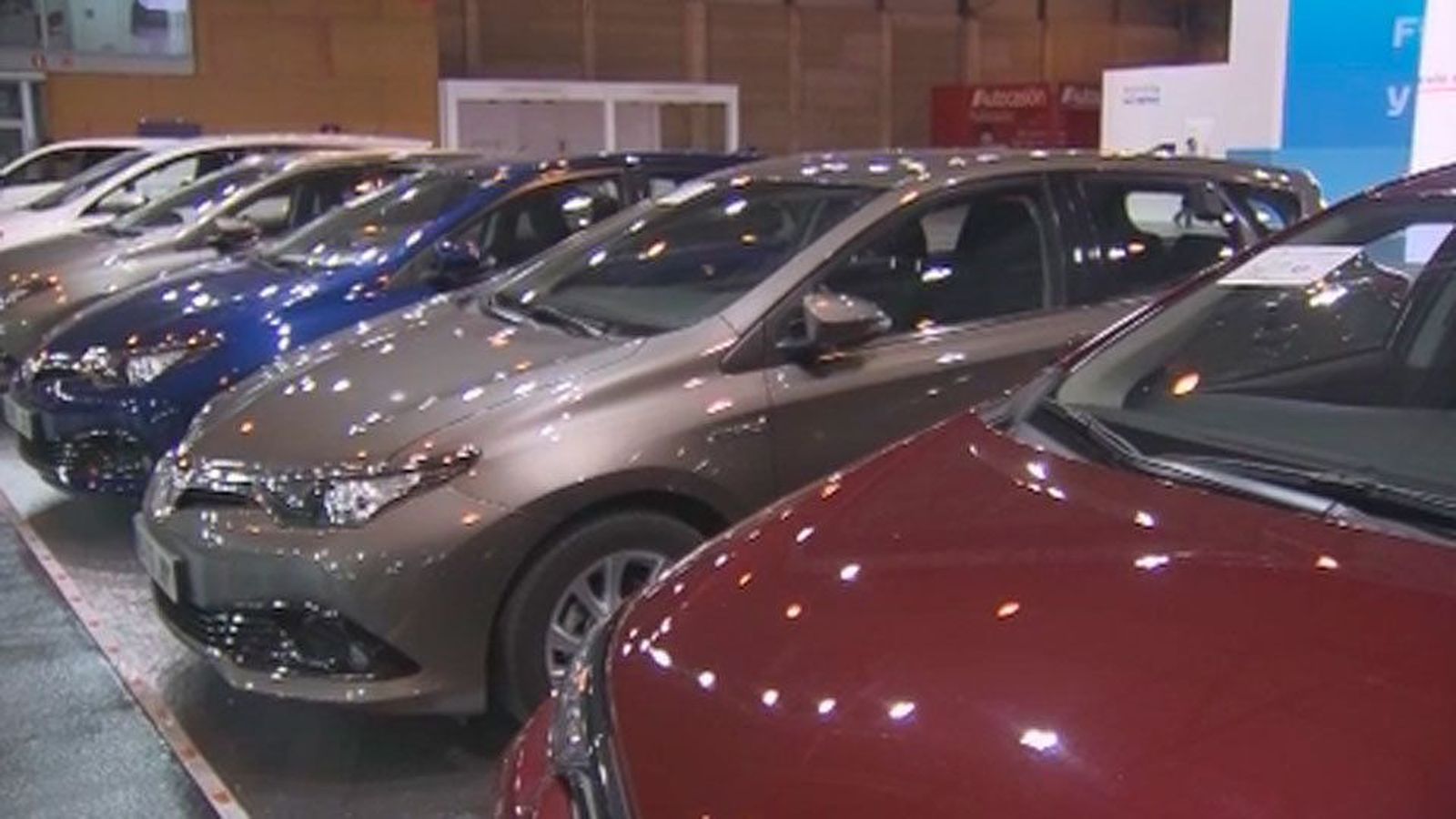 Crece la oferta de coches hibridos y eléctricos en el Salón del Vehículo de Ocasión
