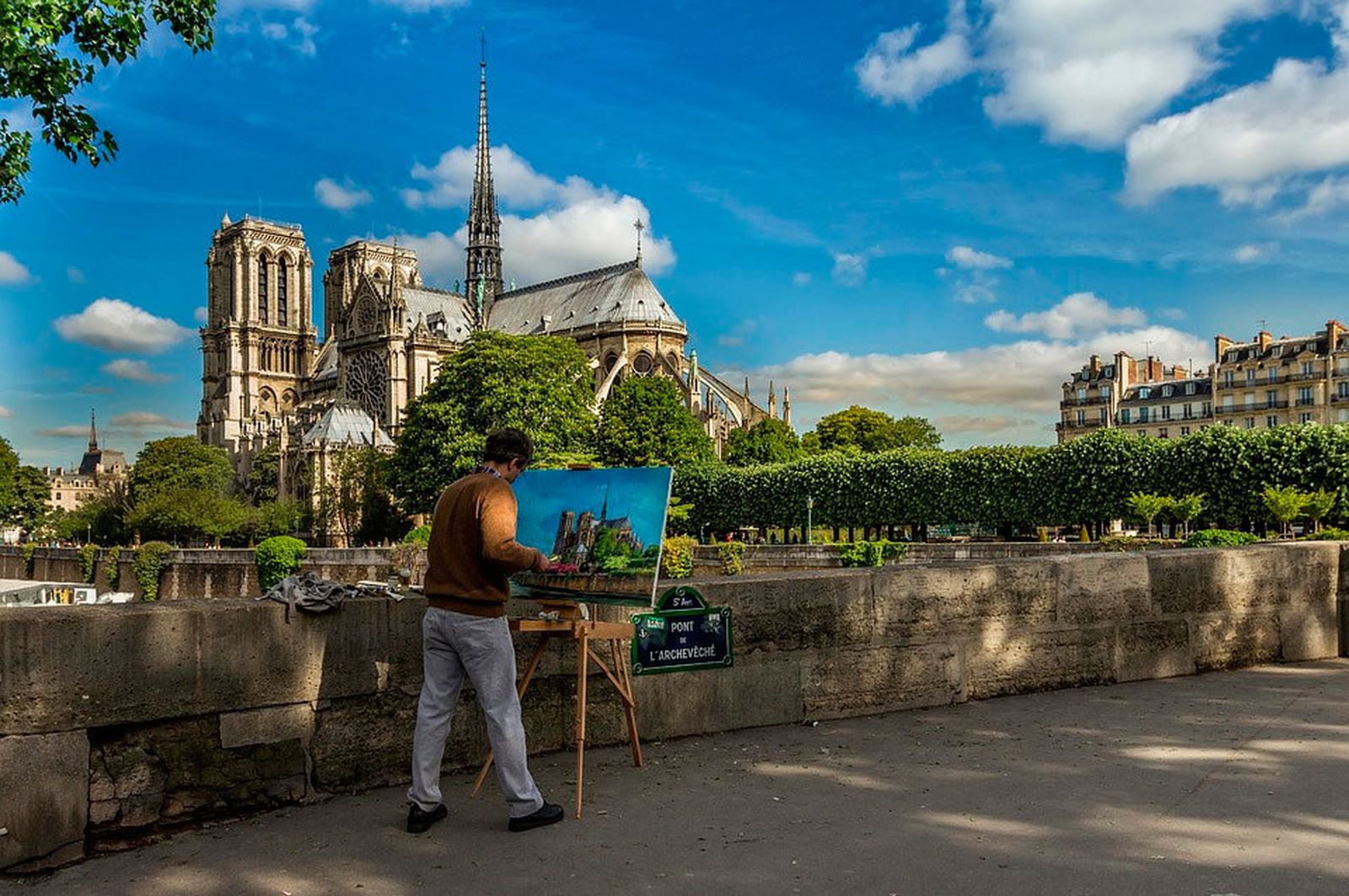 La catedral de Notre Dame de París, un icono de la arquitectura religiosa mundial
