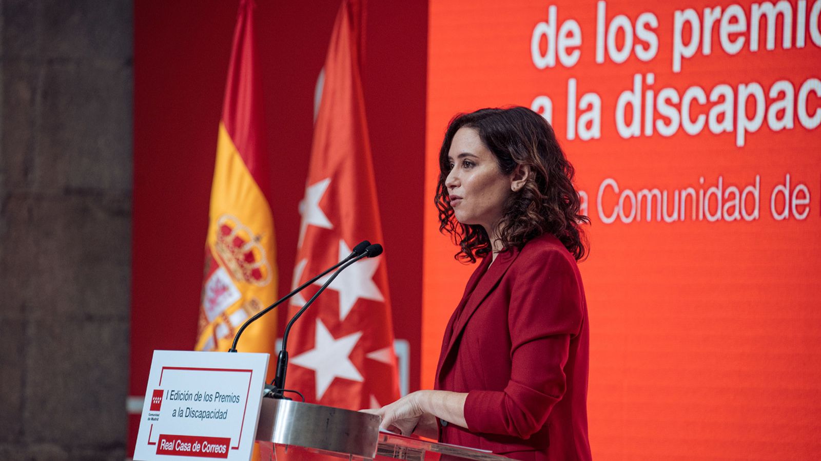 La presidenta de la Comunidad de Madrid, Isabel Díaz Ayuso, interviene en el acto de entrega de la I edición de los Premios de la Discapacidad de la Comunidad de Madrid, en la Real Casa de Correos