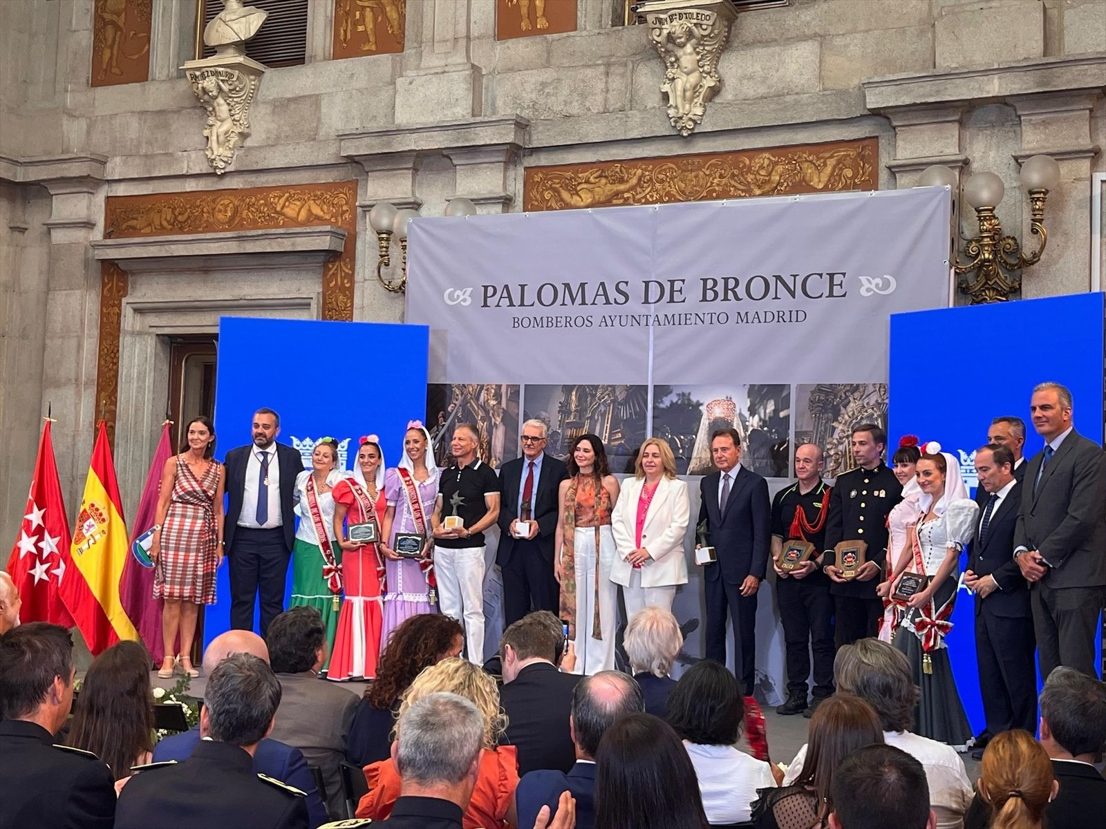 Premios Paloma de bronce