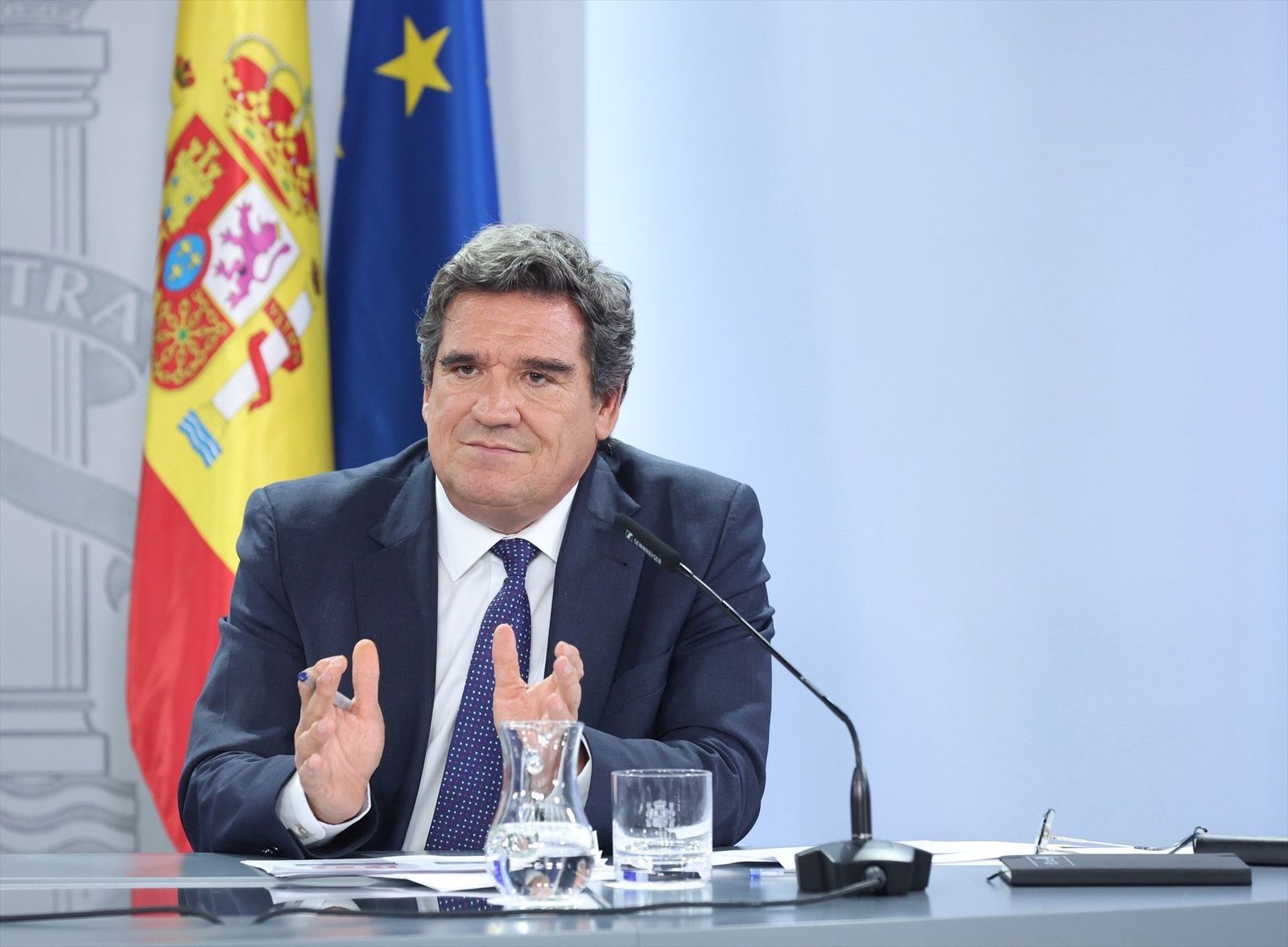 El Gobierno elegirá a José Luis Escrivá para ser gobernador del Banco de España
