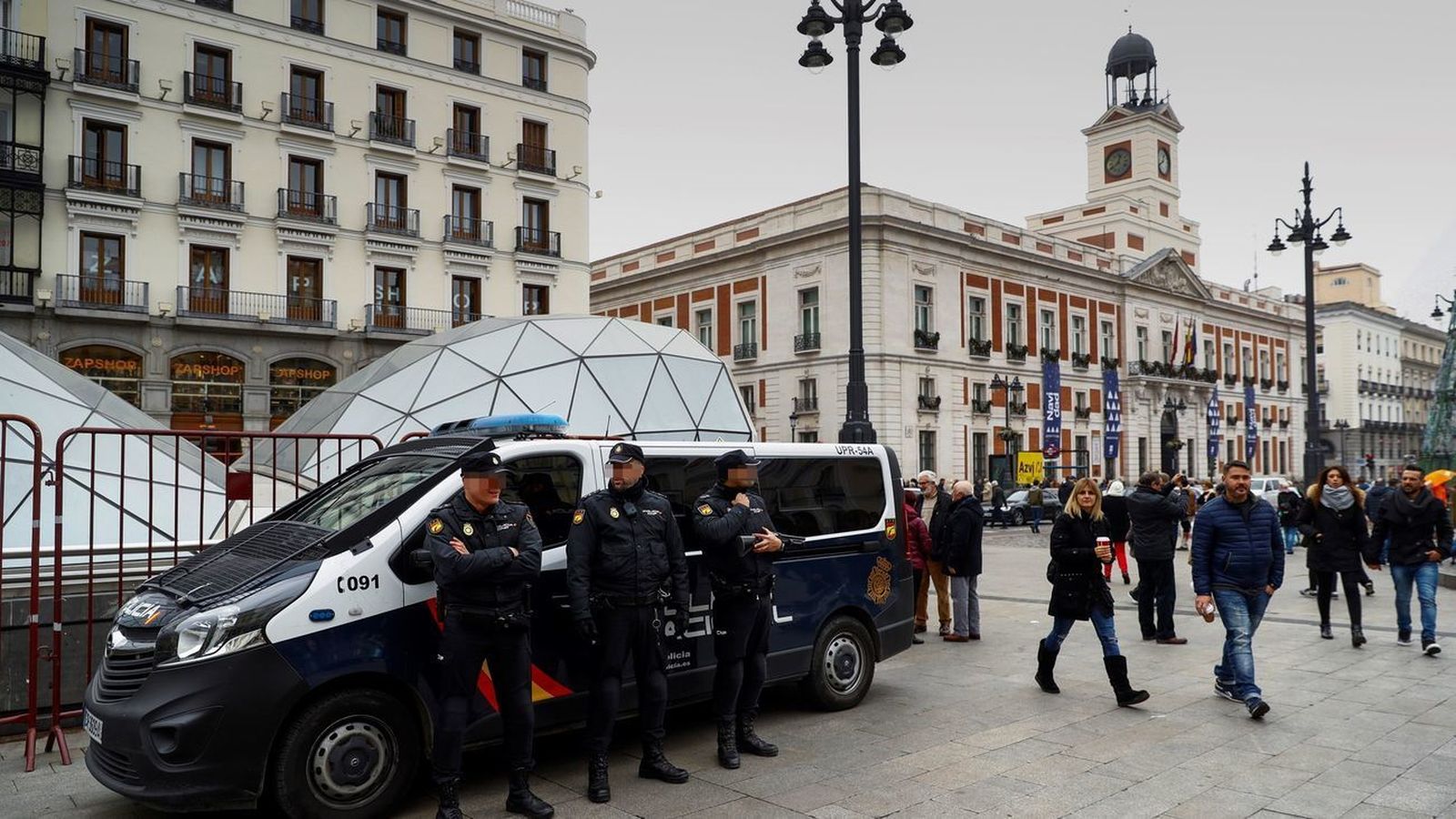 Aforo limitado en Sol para las 'Preuvas' y cierre total en Nochevieja