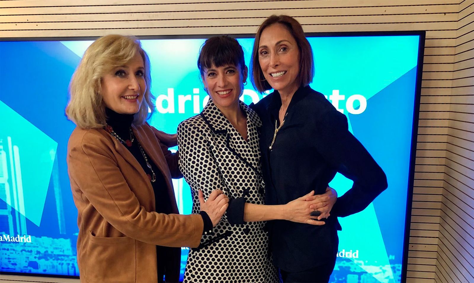 María Barranco y Ana Turpin, protagonistas de la comedia 'El Premio' visitan Madrid Directo OM