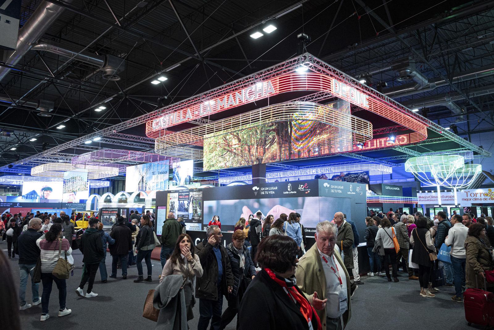 Fitur abre al público