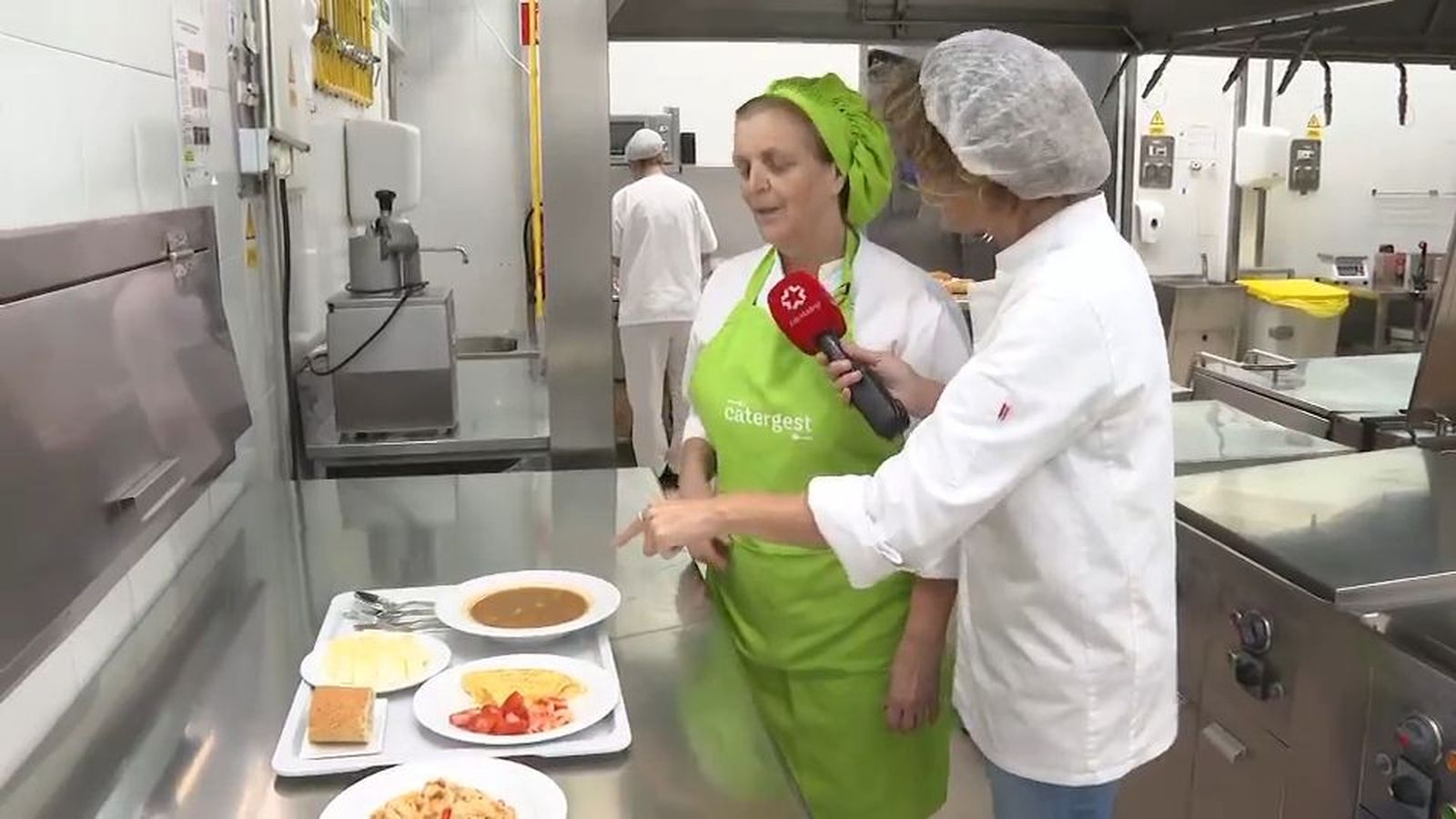 Así elaboran en un colegio de Madrid el menú escolar saludable tras el nuevo decreto contra la obesidad infantil