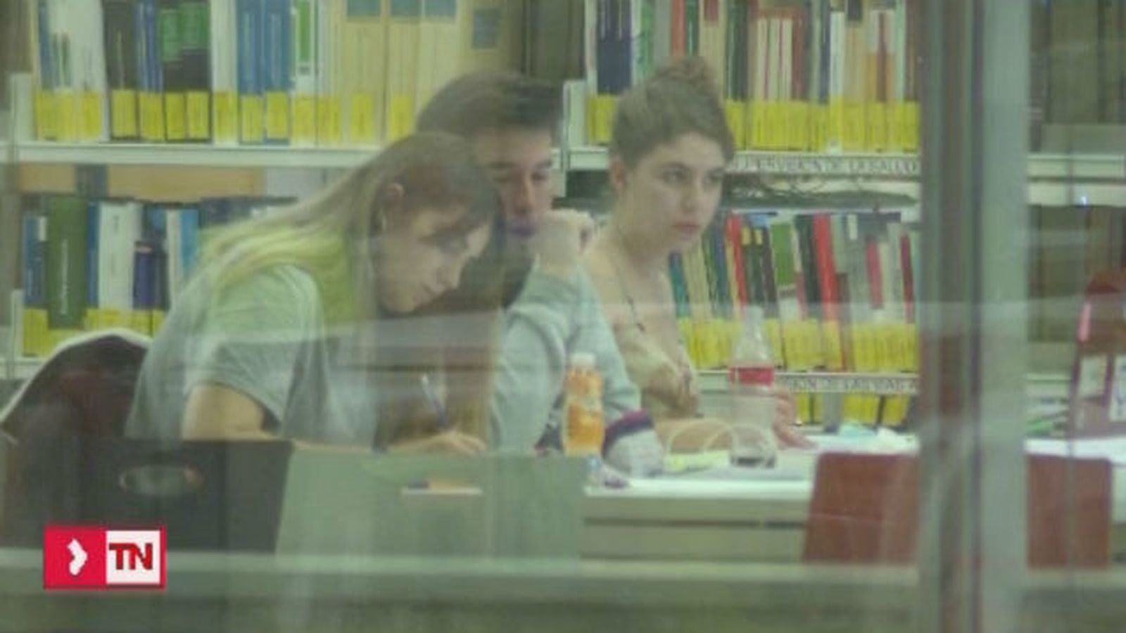 Estudiantes con exámenes