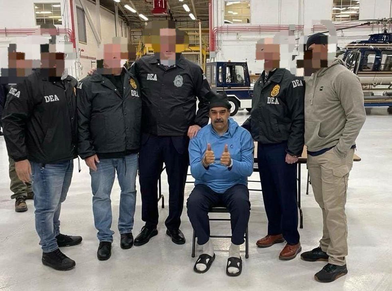 Maduro pasa la noche recluido en Brooklyn mientras Delcy Rodríguez asume su puesto en Caracas