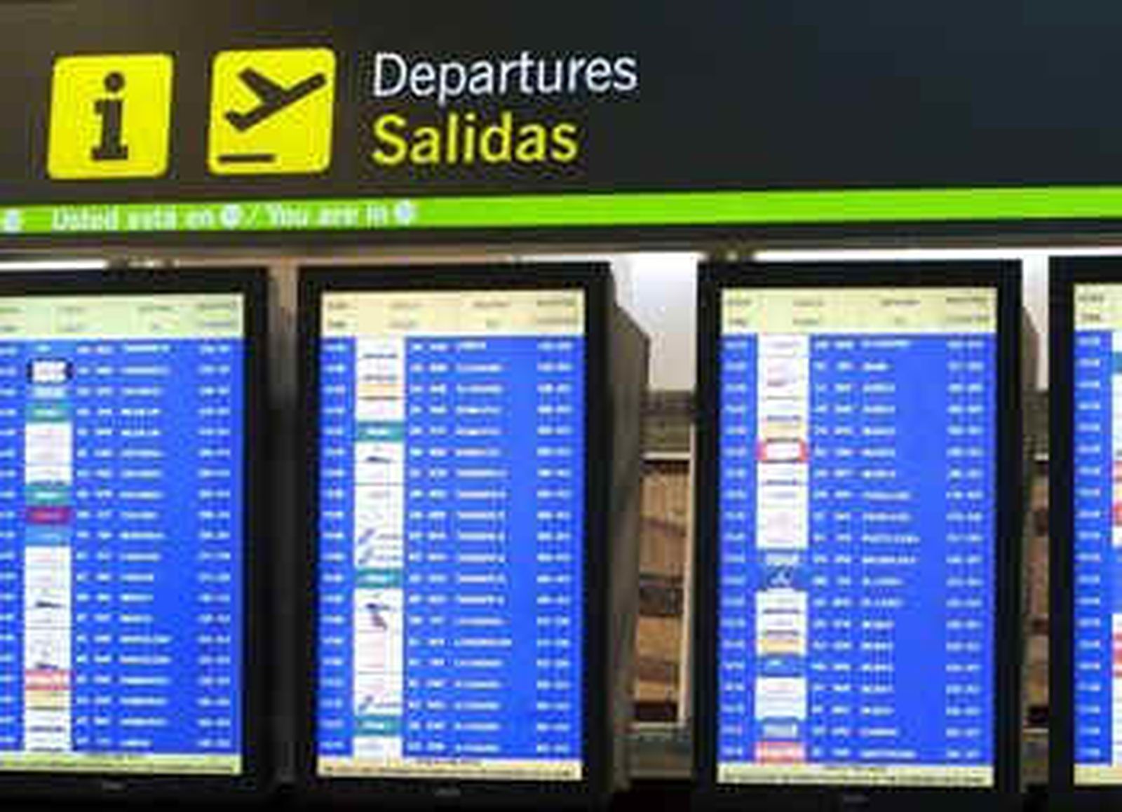 Barajas programa 13.100 vuelos para Semana Santa