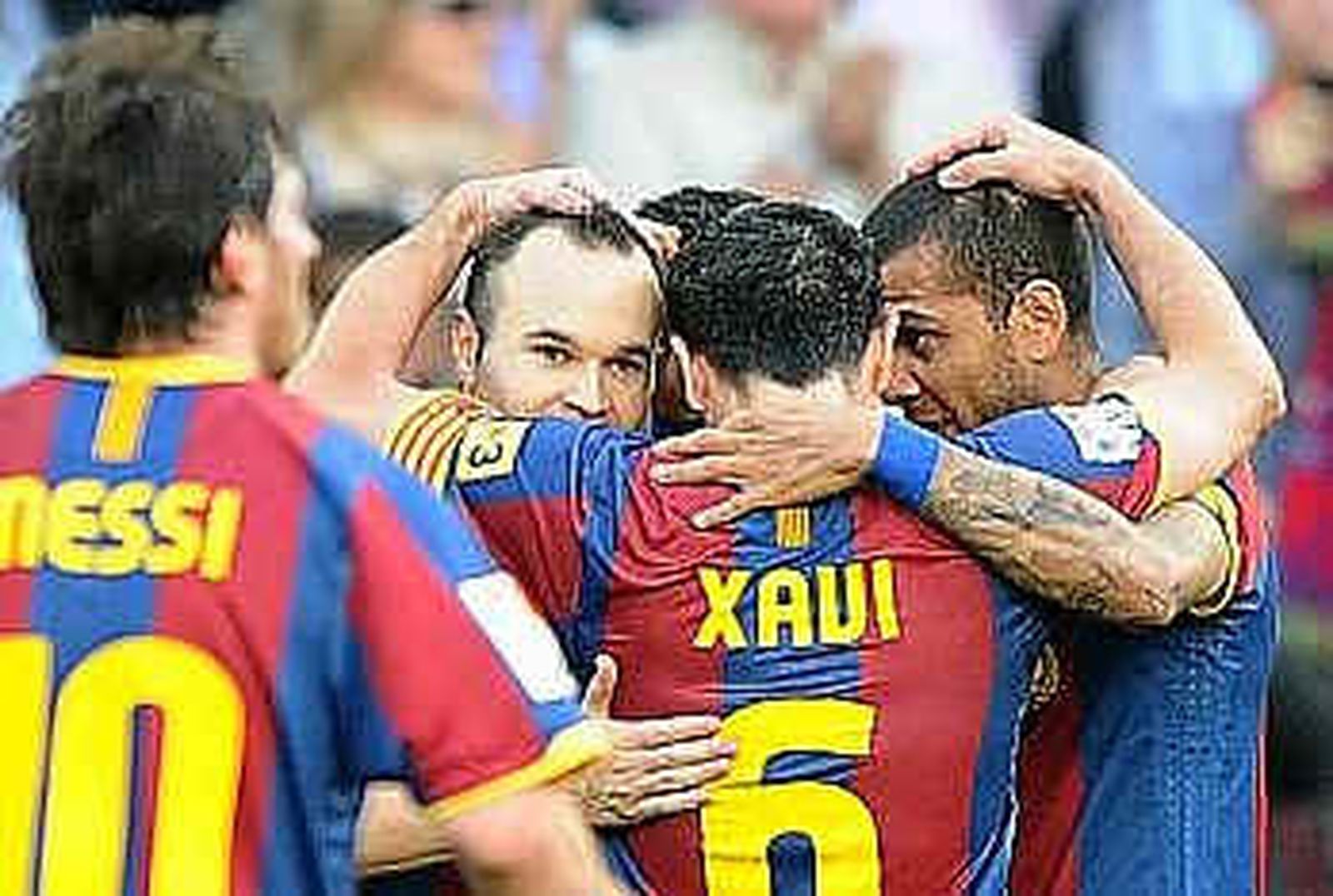 El Barça tiene la Liga a un punto