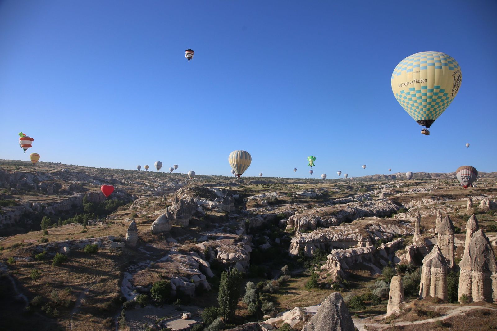 Luto en Lloret de Mar por el accidente de globo en Turquía en el que murieron dos vecinas del municipio