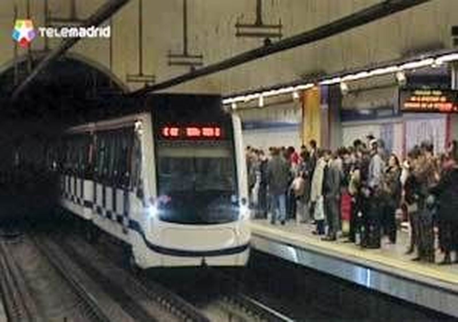 Arranca la huelga de Metro