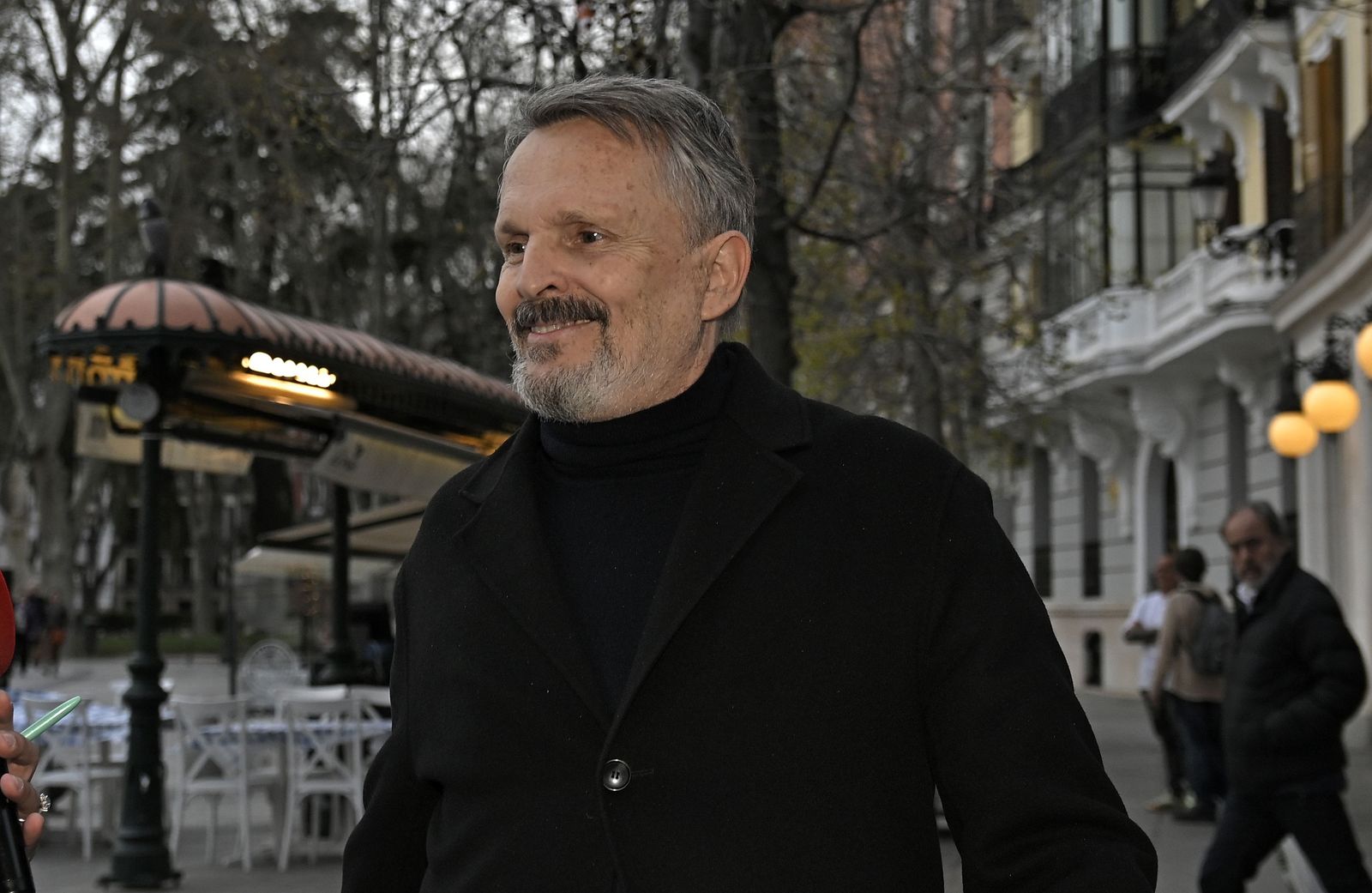 Miguel Bosé, tras el asalto a su casa: "Mis hijos se portaron como dos valientes. Admirables"