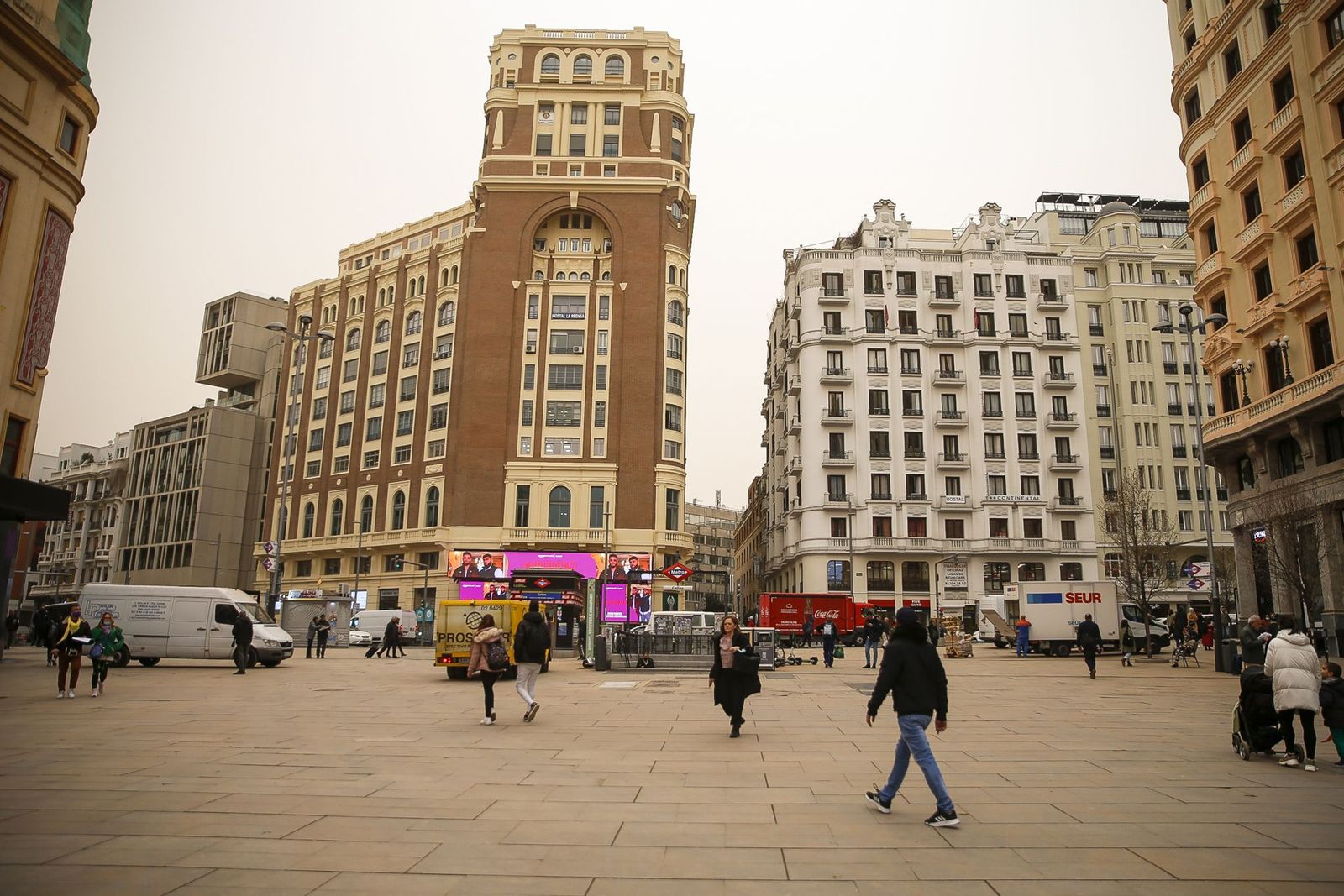 Más Madrid acusa a Almeida de no avisar a la población de los peligros de la calima