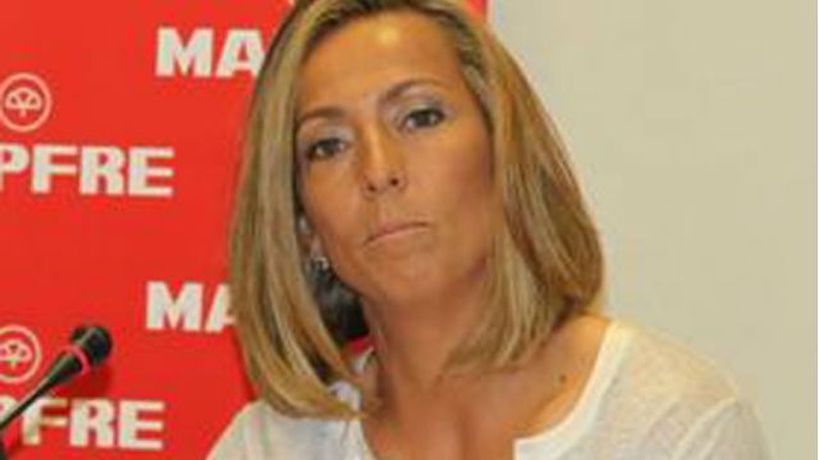 Todos contra Gala León