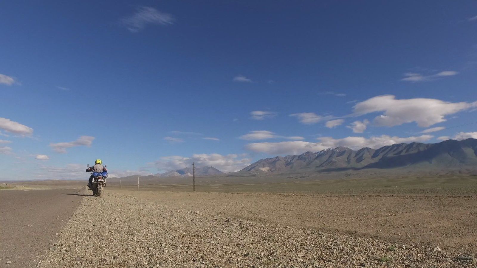 Las rectas de Mongolia entre animales y estupas del budismo