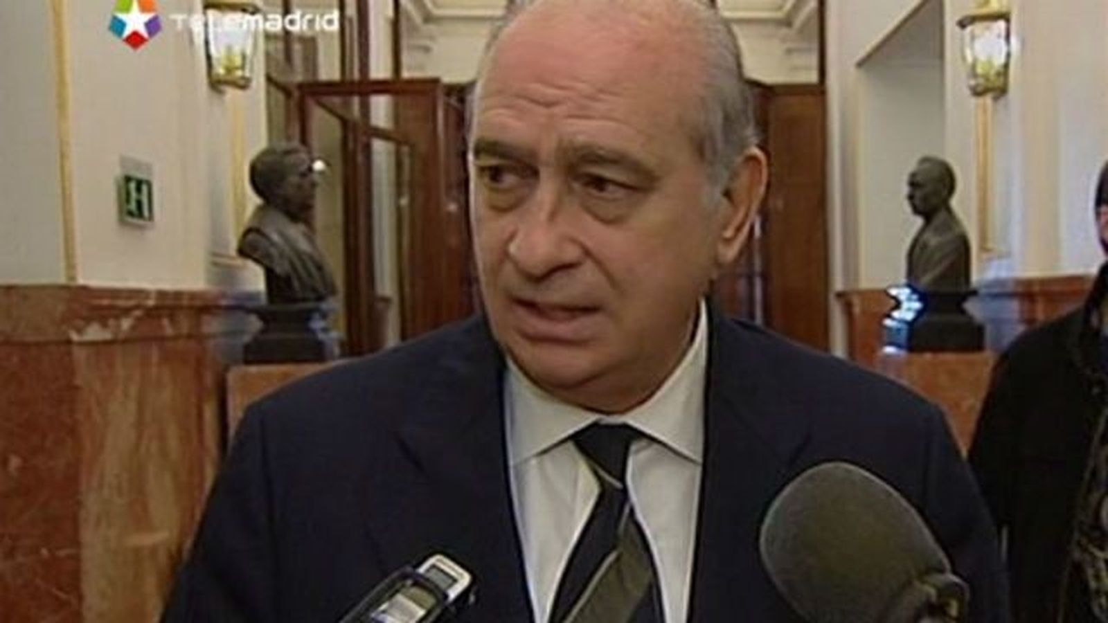 La Ley de Seguridad sale del Congreso con el apoyo del PP