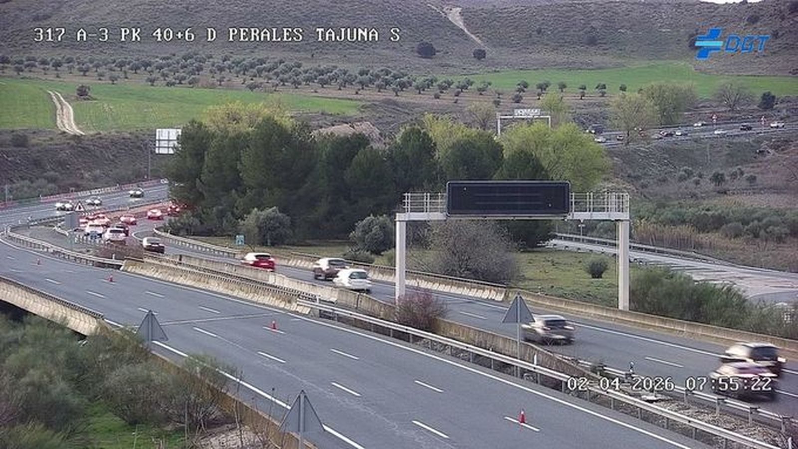 Tráfico en la A-3 en Perales de Tajuña