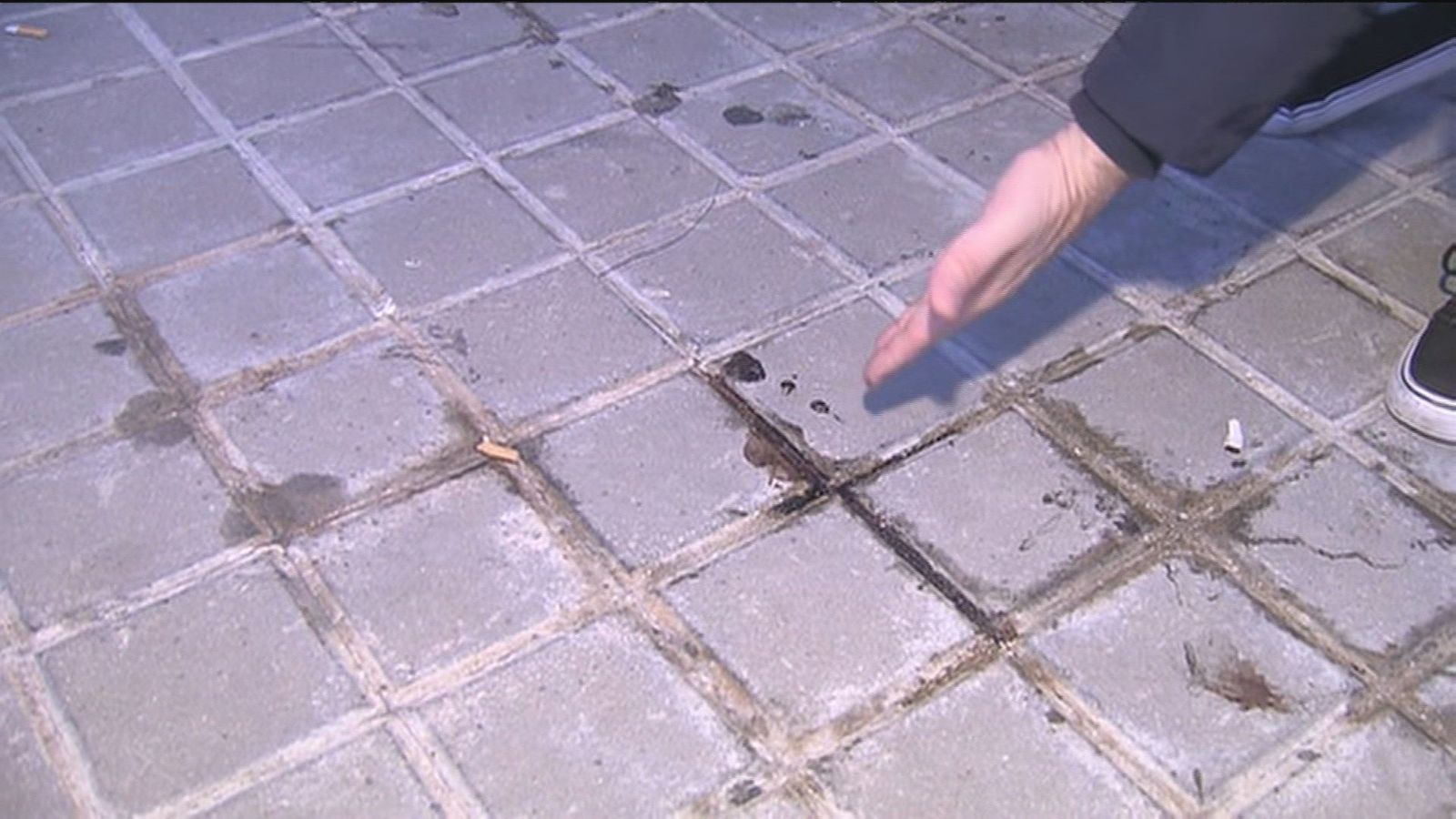 Muere de un infarto en Vicálvaro y desvalijan el cadáver en plena calle