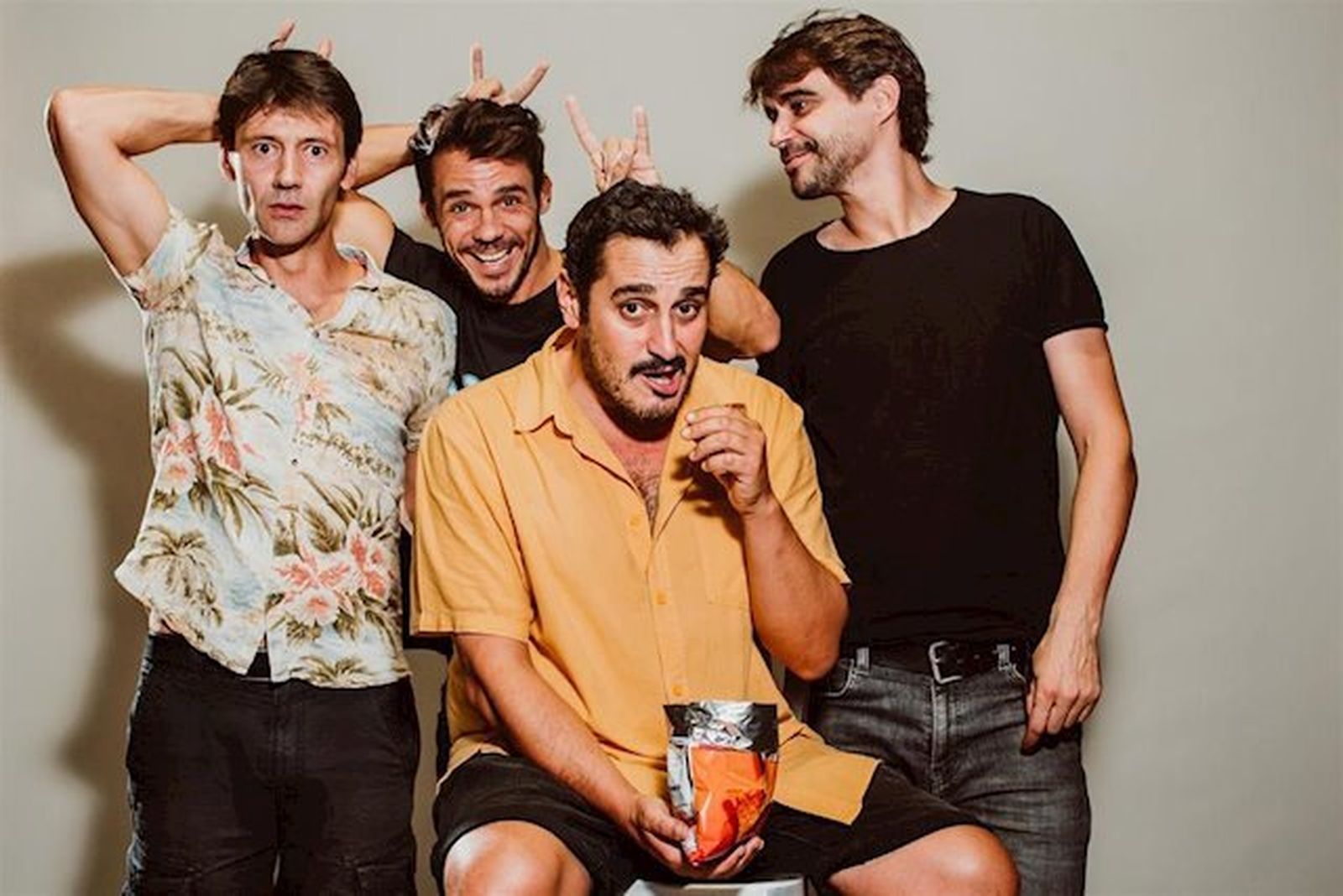 Las risas vuelven al Teatro Lara con una comedia sobre la crisis de los 40