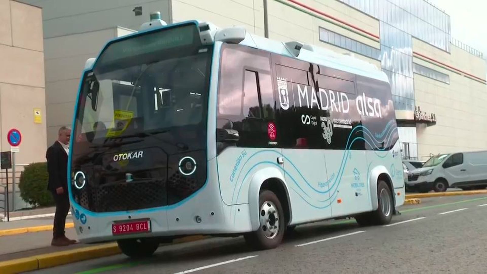 Mercamadrid cuenta ya con el primer autobús autónomo que transitará entre distintos edificios del complejo