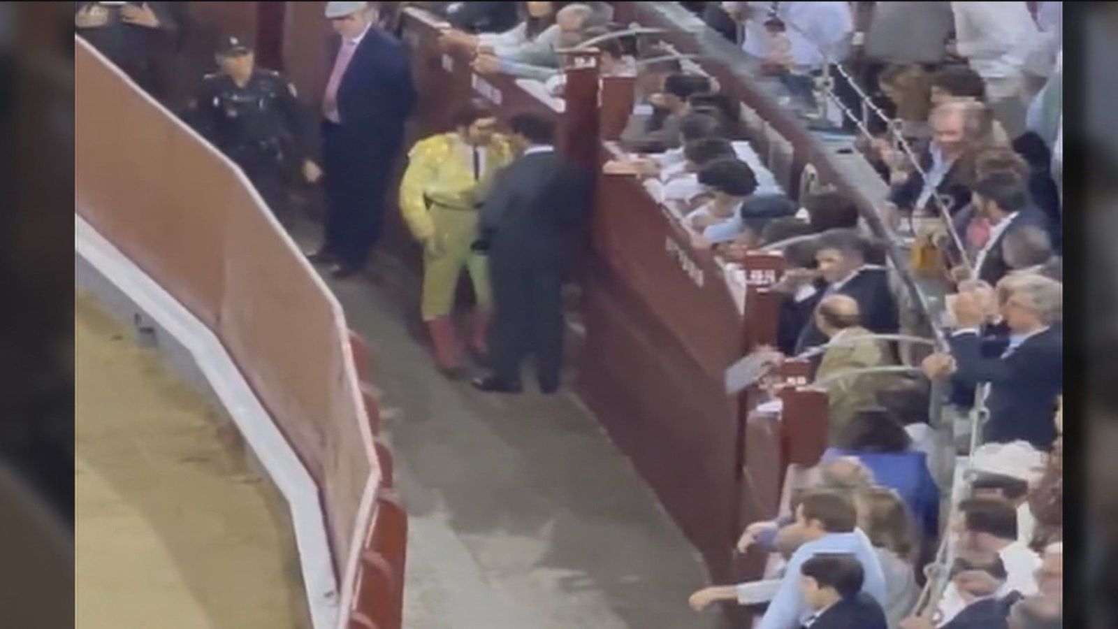 Bronca monumental en Las Ventas entre Morante de la Puebla y Miguel Abellán