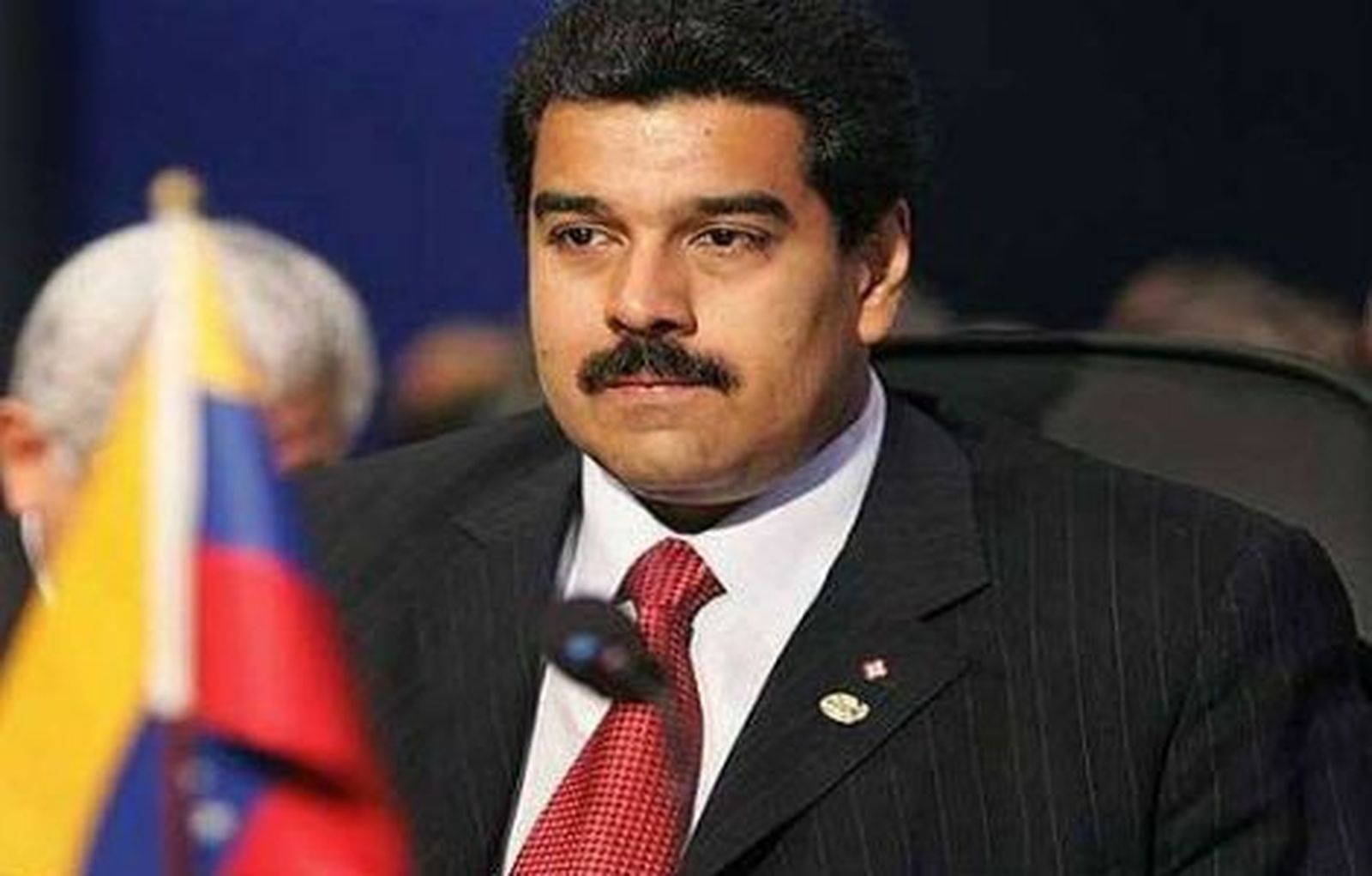 Maduro jurará hoy como presidente encargado tras el funeral de Chávez