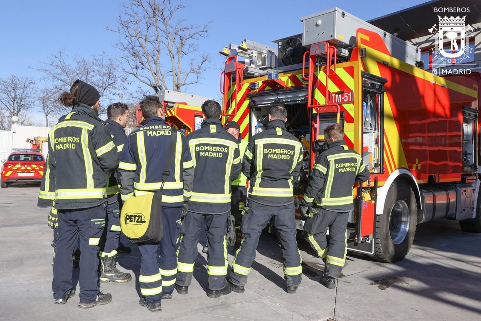 Diez bomberos de Madrid viajan a Turquía para levantar un hospital de campaña