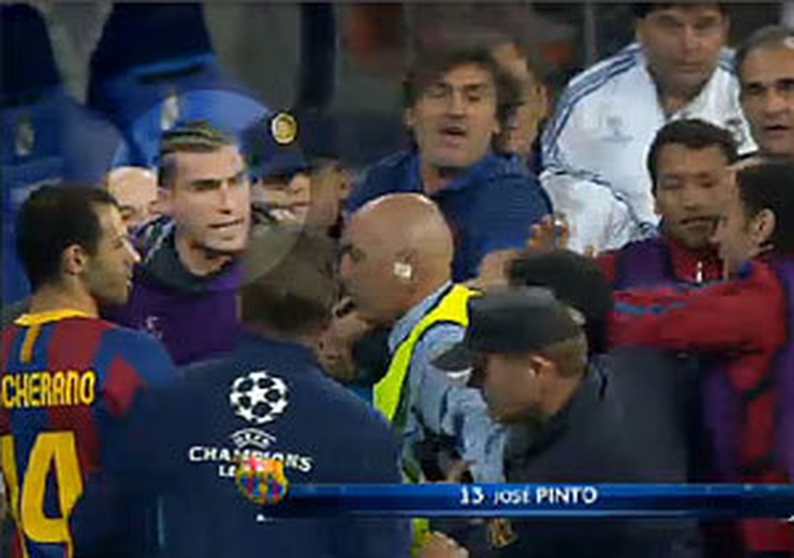 Pinto expulsado en el Bernabéu