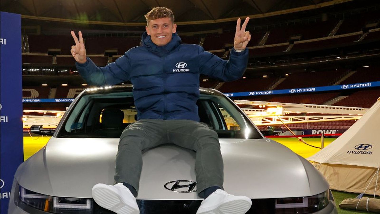 Llorente: "Que una estrella se lesione afecta para mal a la Liga y a cualquier competición"