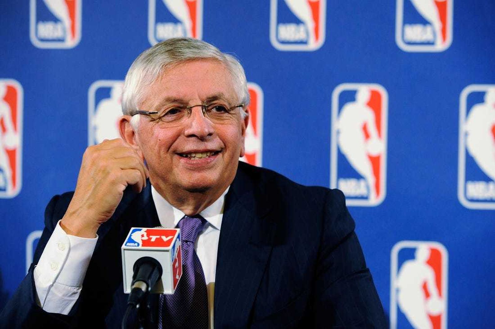 David Stern (77), comisionado de la NBA entre 1984 y 2014. Falleció el 1 de enero
