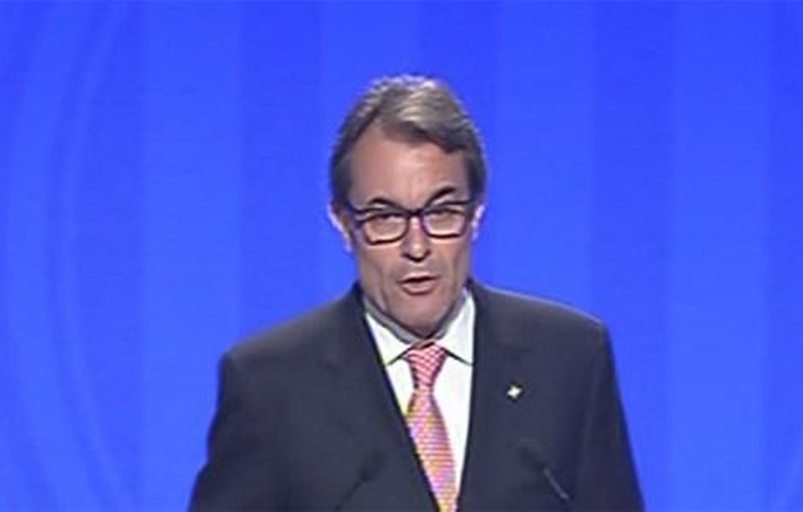 Un informe de inteligencia  acusa a Mas de supervisar el cobro de comisiones ilegales