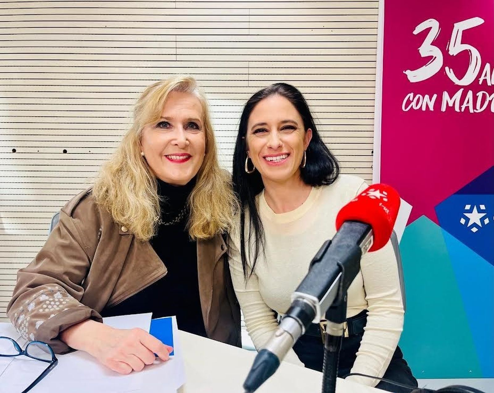 Nieves Herrero y María Peláe
